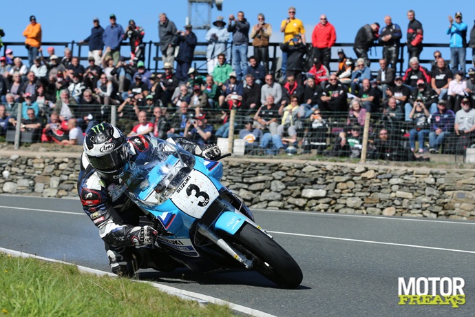 Michael Dunlop_Superbike_Classic_TT