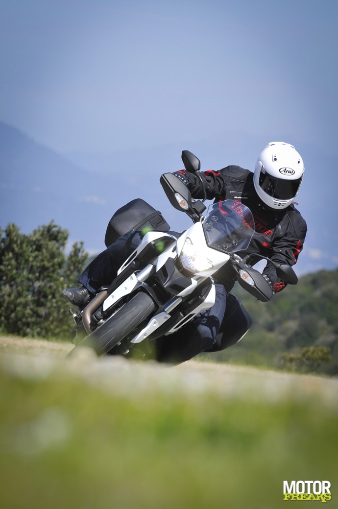 Ducati Hyperstrada_AK25874