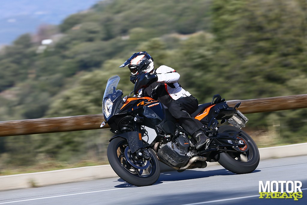 test ktm 1090 adventure