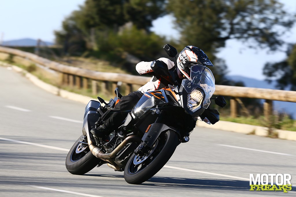 test ktm 1090 adventure