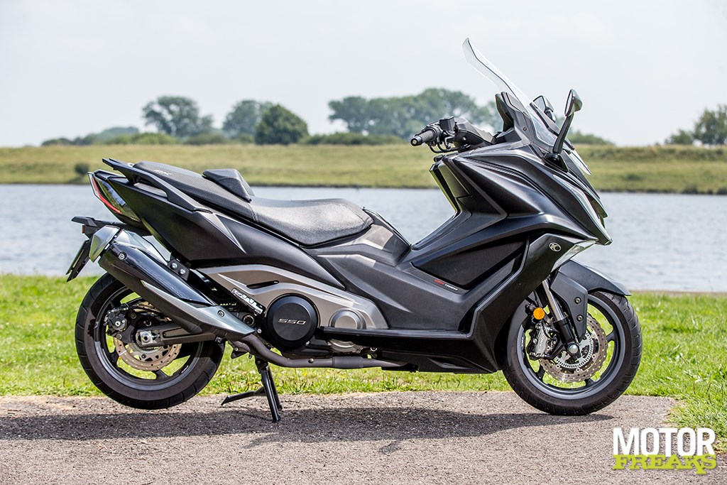 Kymco 550 shop