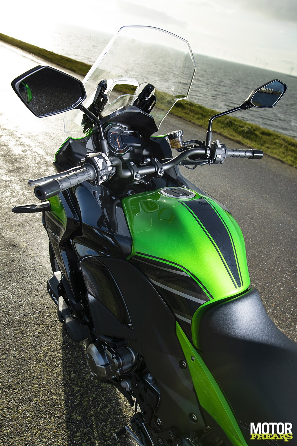kawasaki versys 1000 dimensions