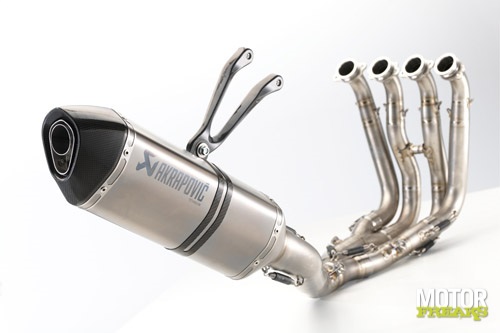 BMW_S1000RR_Akrapovic.jpg