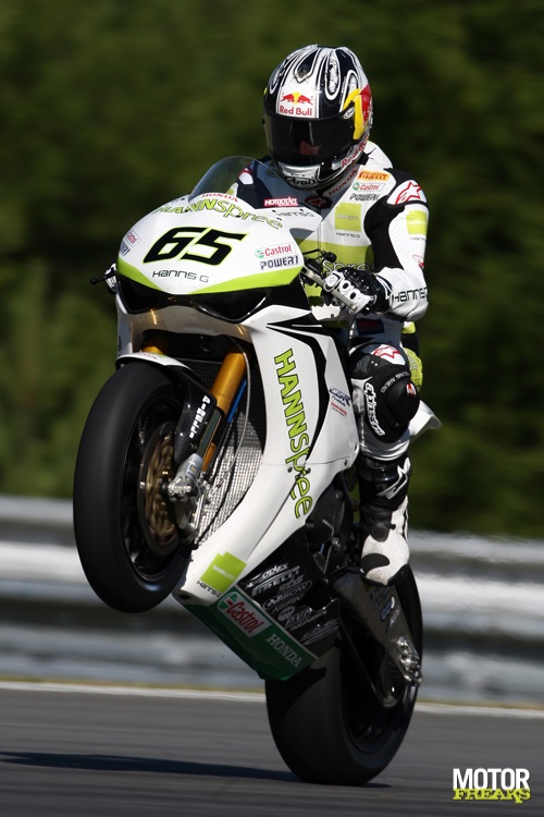 Jonathan_Rea_Brno_2010.jpg