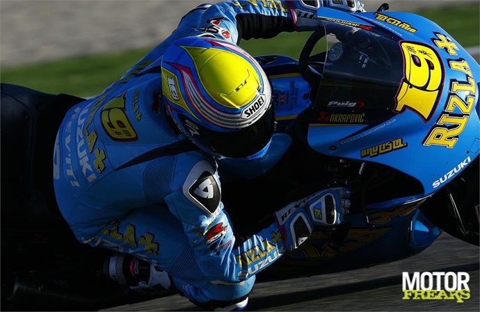 Alvaro_Bautista_Suzuki_Sepang_2011.jpg