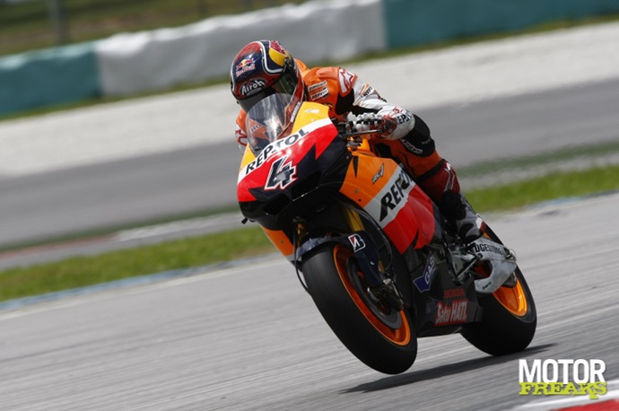 Andrea_Dovizioso_Honda_Sepang_2011.jpg