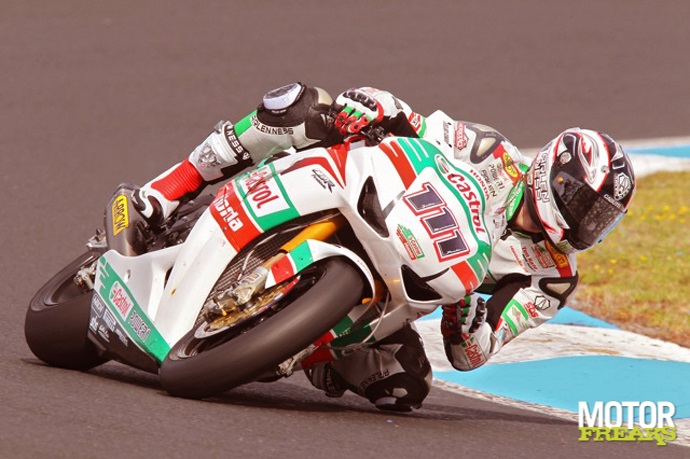 Castrol_Honda_Ruben_Xaus_2011