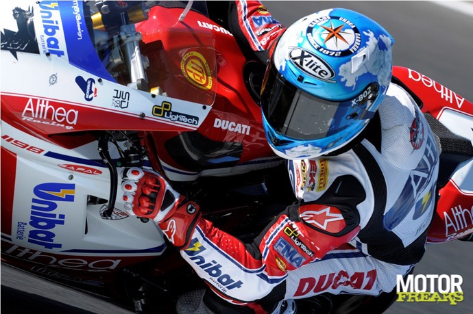 Carlos_Checa_Althea_Ducati_Phillip_Island