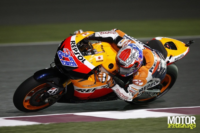 Casey_Stoner_Honda_MotoGP_Qatar_2011