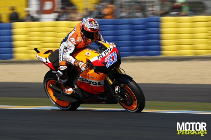 Casey_Stoner_LeMans_MotoGP_Honda