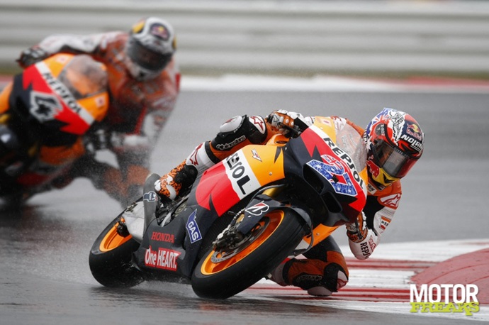 Casey_Stoner_Silverstone_MotoGP