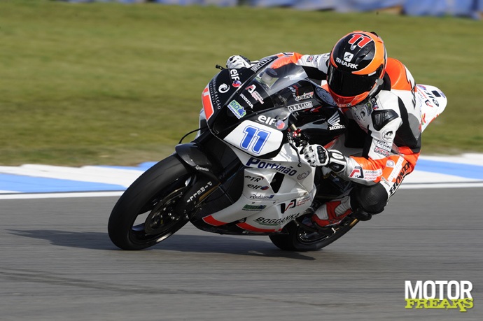 Sam_Lowes_Parkalgar_Honda_Nurburgring_2011