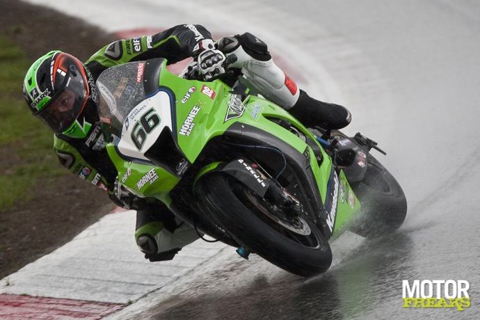 Tom_Sykes_Nurburgring_2011_race2