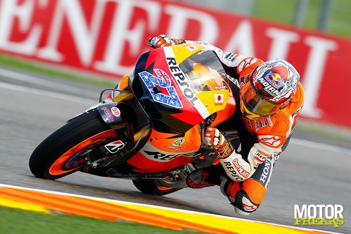 Casey_Stoner_MotoGP_Valencia_2011