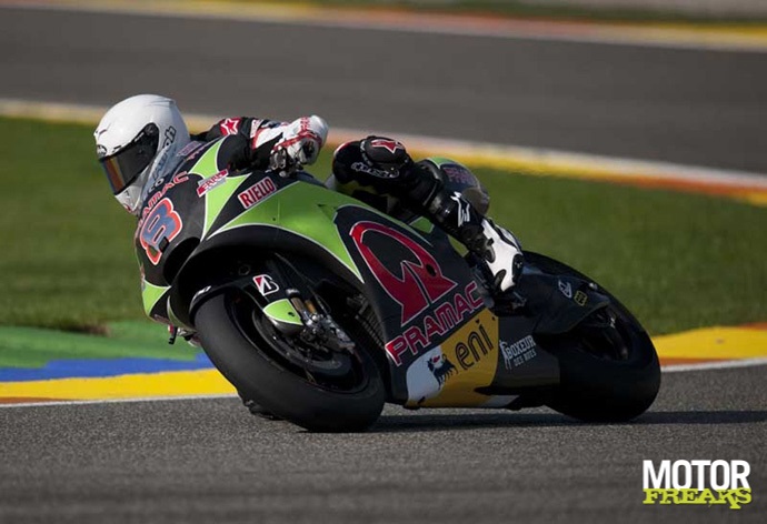 Hector_Barbera_Pramac_Ducati_Valencia_MotoGP_test_2011