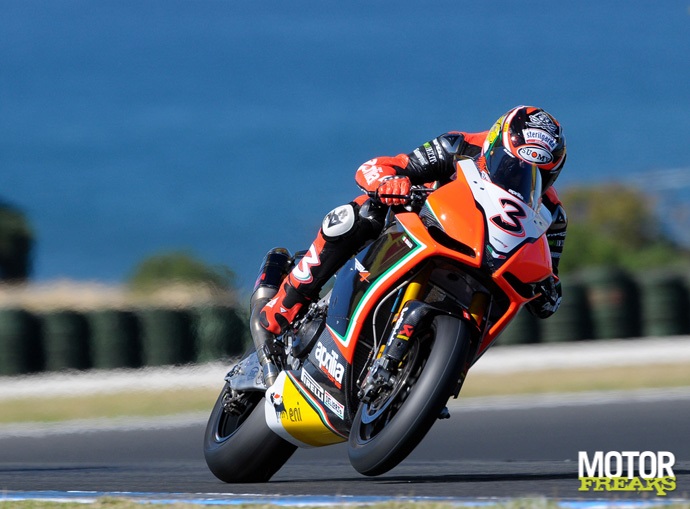 Max_Biaggi_ApriliaRacing