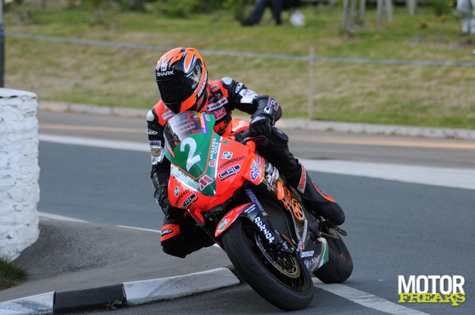 IOMTT_2012_Ryan_Farquhar_Lightweight