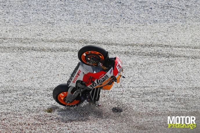 Marc Marquez_crash_Sepang