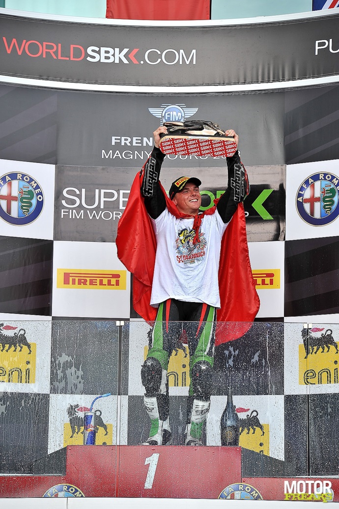 Sam Lowes_world_supersport_champion