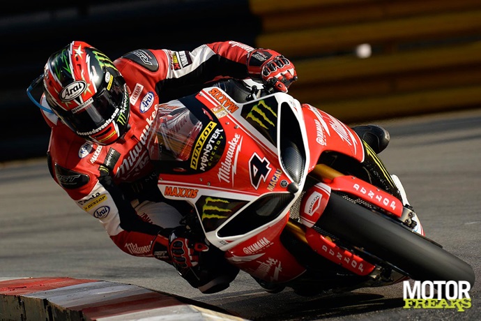 Ian Hutchinson_Macau_Grand_Prix_2013