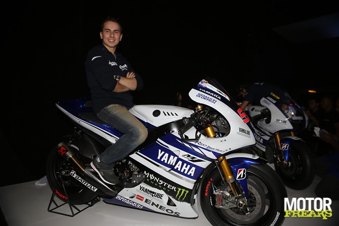 Yamaha YZR-M1_Lorenzo_2014