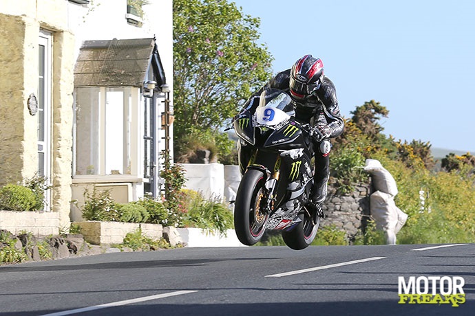Ian Hutchinson Supersport TT