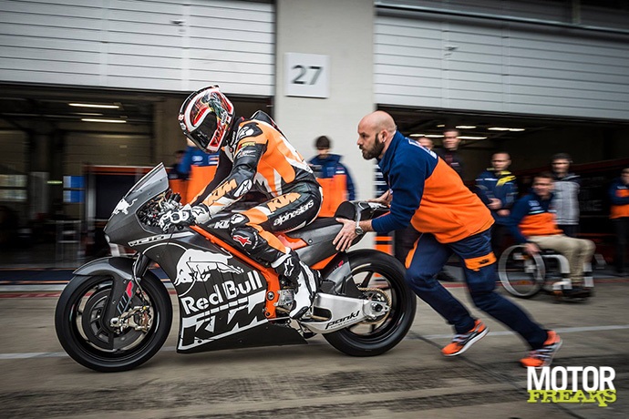 KTM RC16 Shakedown
