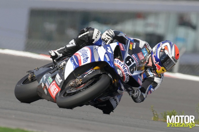 Tom Sykes Yamaha YZF-R1 2009