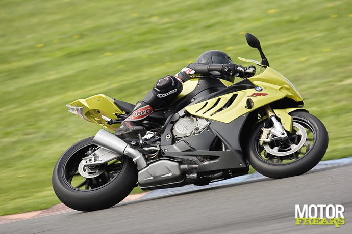 BMW_S1000RR_21.jpg