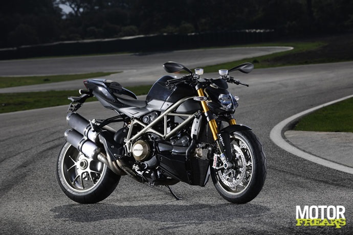 Ducati_Streetfighter_statisch_zwart.jpg