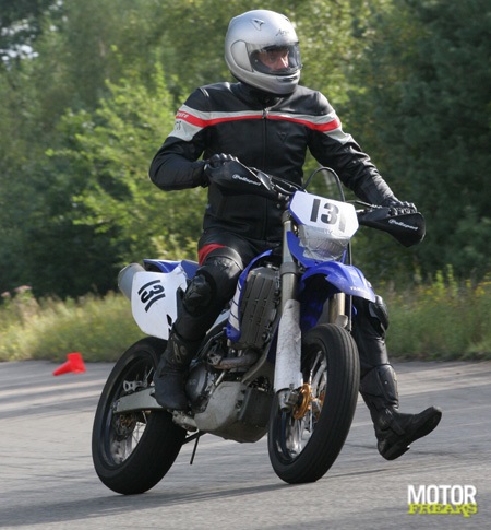 Supermoto_school_IMG_0175.jpg