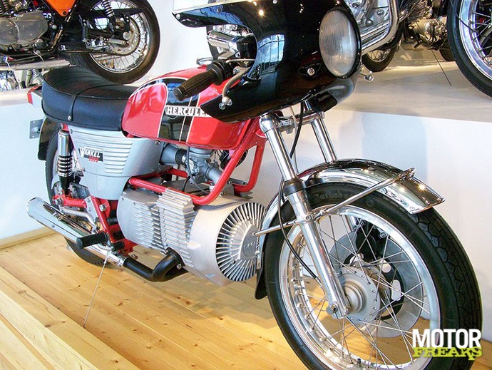 Hercules Wankel_2000_01
