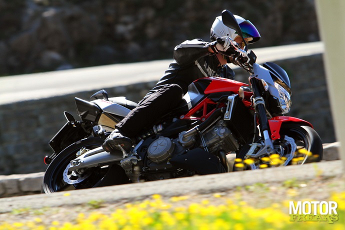 Aprilia_Shiver_2010_02.jpg