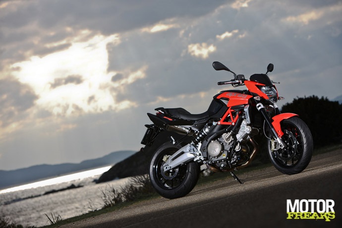 Aprilia_Shiver_2010_05.jpg