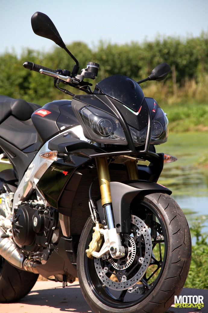 Aprilia_Tuono_V4_3644