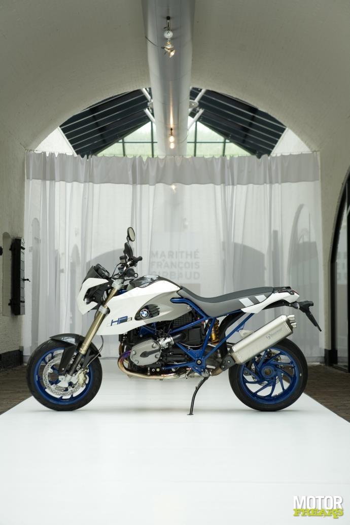 BMW-HP2MM-04-L.jpg