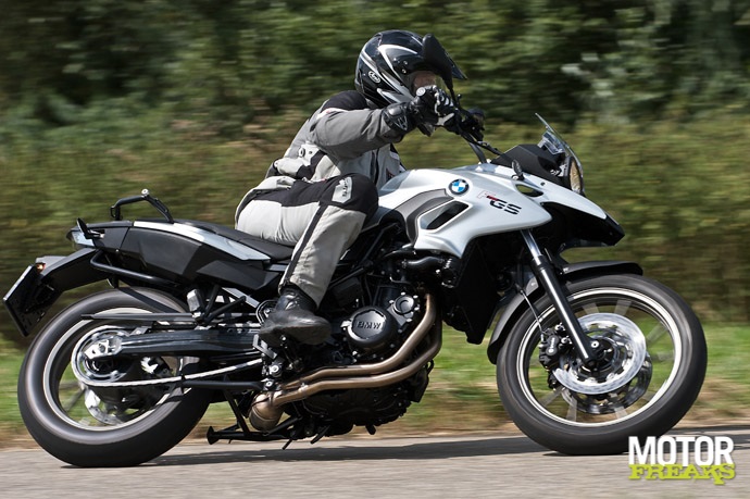 BMW F700GS