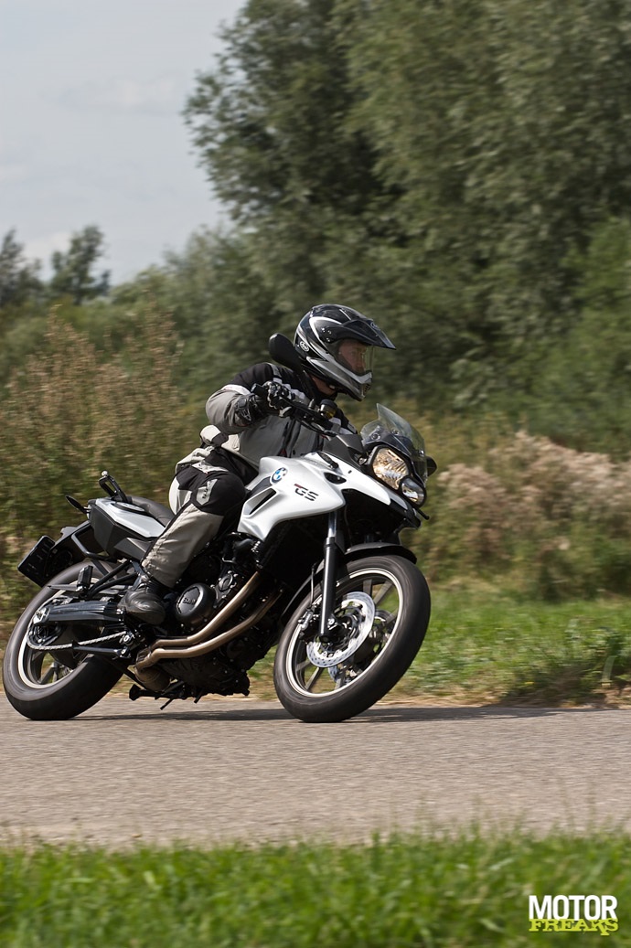 BMW F700GS