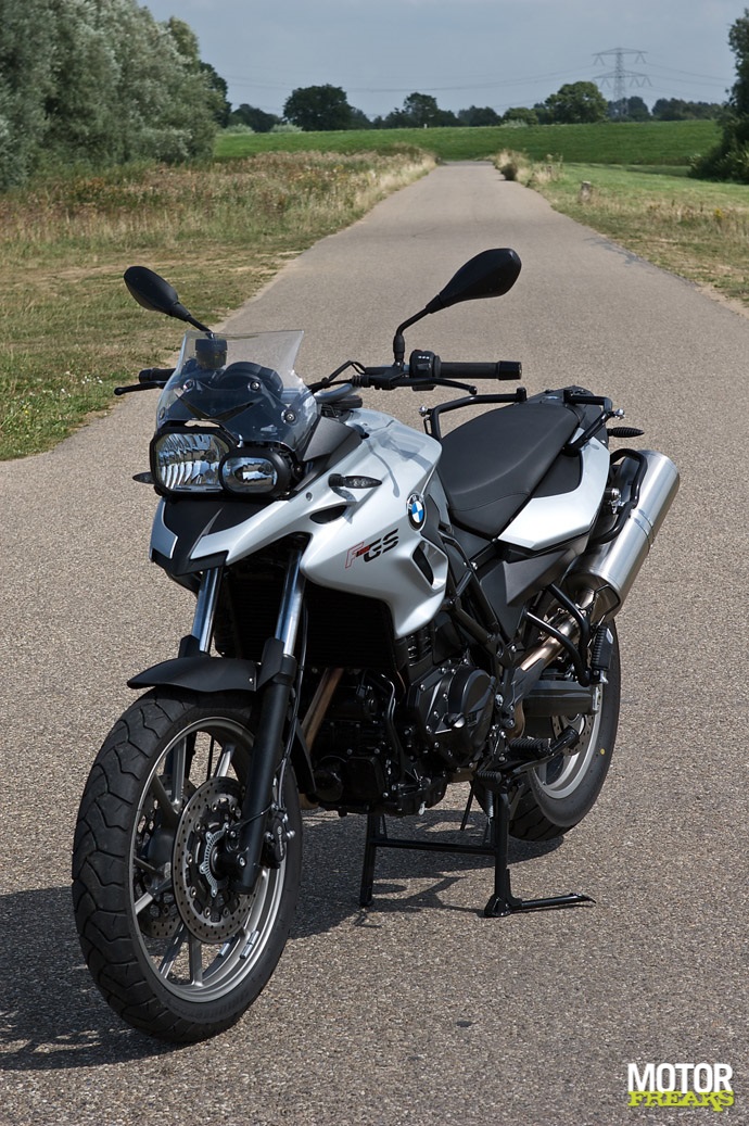 BMW F700GS