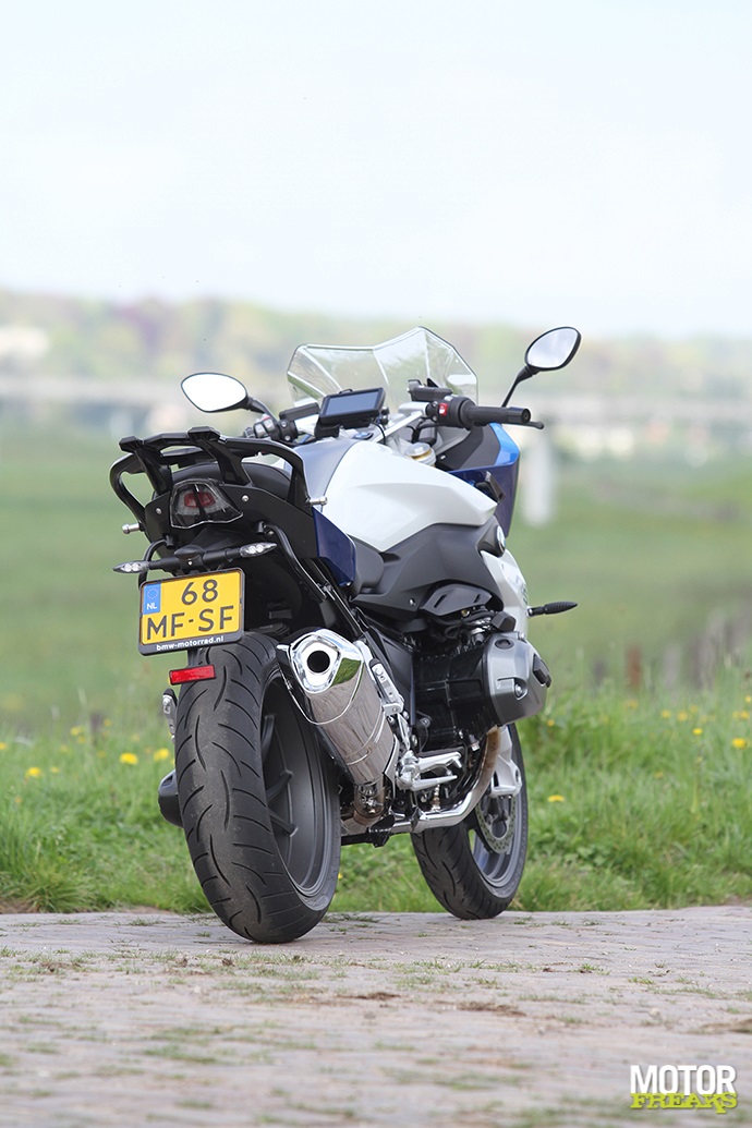 BMW R1200RS