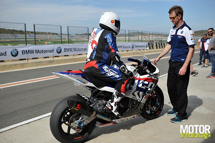 BMW S1000RR BSB #46