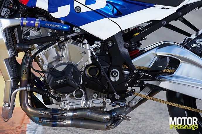 BMW S1000RR BSB #46