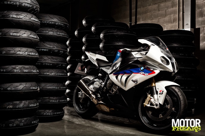 Bridgestone-Battlax-S20_0171