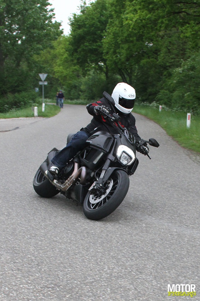 Ducati 2015 Diavel