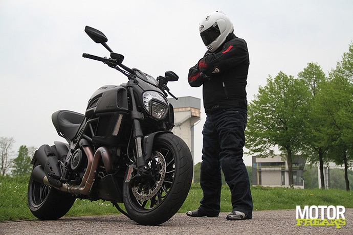 Ducati 2015 Diavel