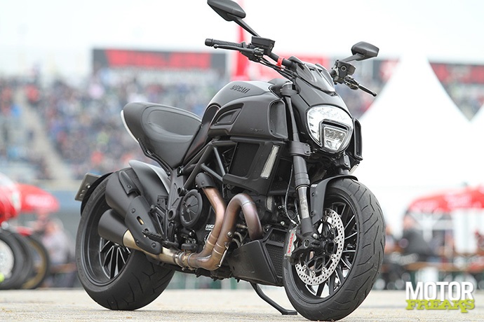 Ducati 2015 Diavel