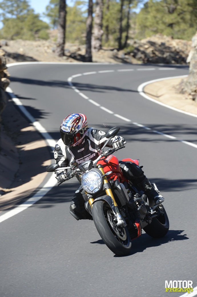 Ducati 2014 Monster 1200S