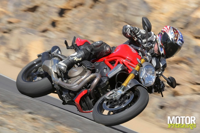 Ducati 2014 Monster 1200S