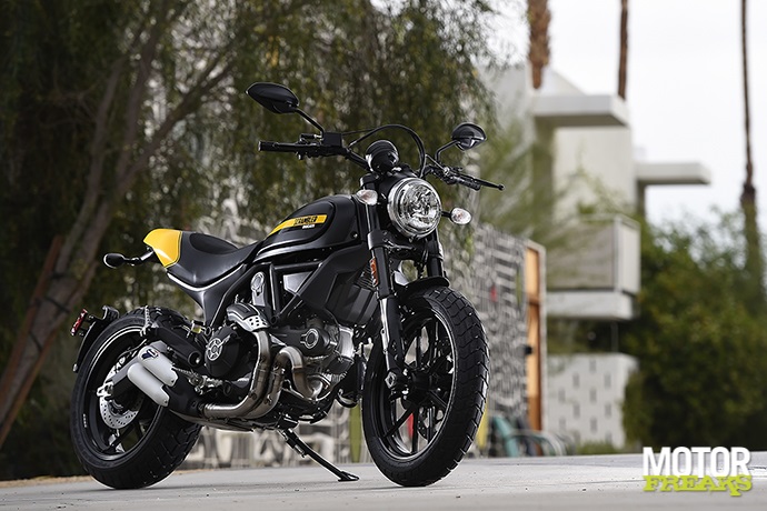 Ducati 2015 Scrambler Full Throttle