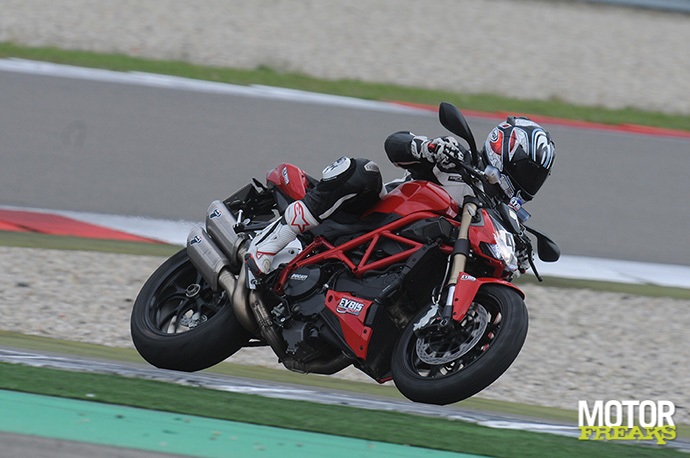 Ducati 2014_Streetfighter_848_1841